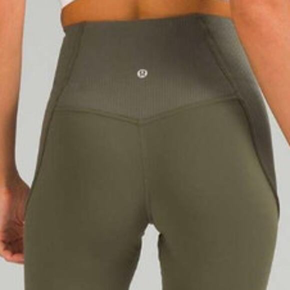NWOT Lululemon Align HR Ribbed Panel Waist and Cuff Carob Brown (green) Size 6 - Picture 3 of 11